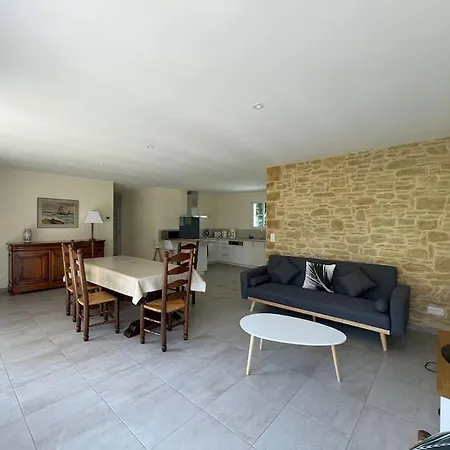 Les Cypres*maison Au Calme*piscine Chauffee